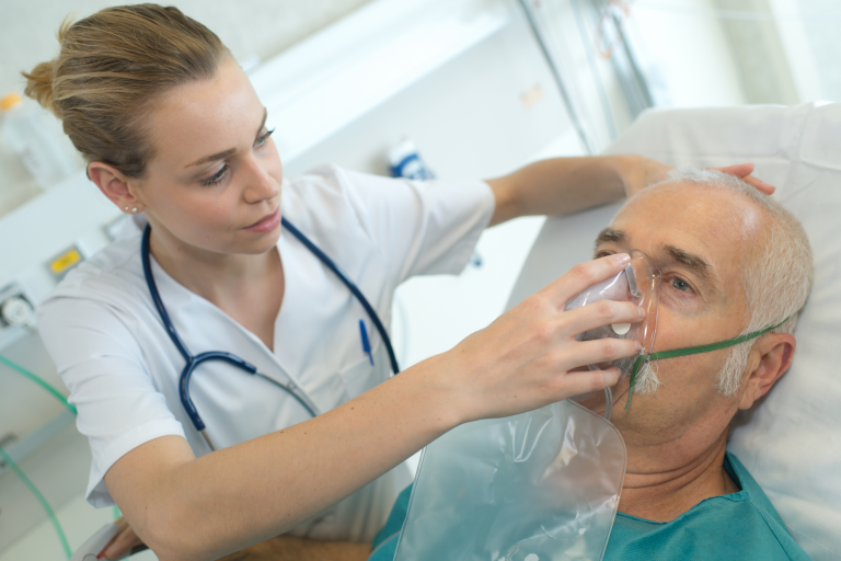 The Role Of A Respiratory Therapist The CE Place   Respiratory Therapist 2 768x512 